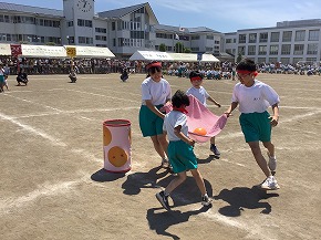 060525taiikusai11.jpg